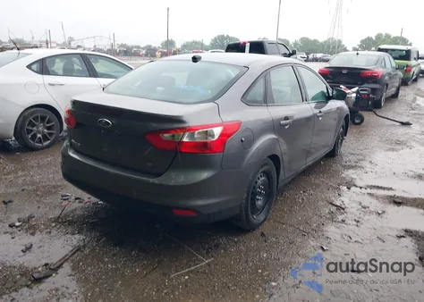 2012 Ford Focus Se из США, поврежденный, VIN 1FAHP3F20CL138736